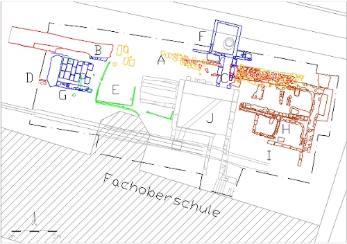 Übersichtsplan der Grabungsbefunde. A, Zwingermauer des 13. Jahrhunderts, B Zwingermauer des 14. Jahrhunderts, C Durchgang im Zwinger, D Wasserleitung, E Fischbecken, F Quellfassung, G Reste des Kesselhauses, H Mühle des 18. Jahrhunderts, I verrohrter Stadtbach, J Wasserreservoir des späten 19. Jahrhunderts